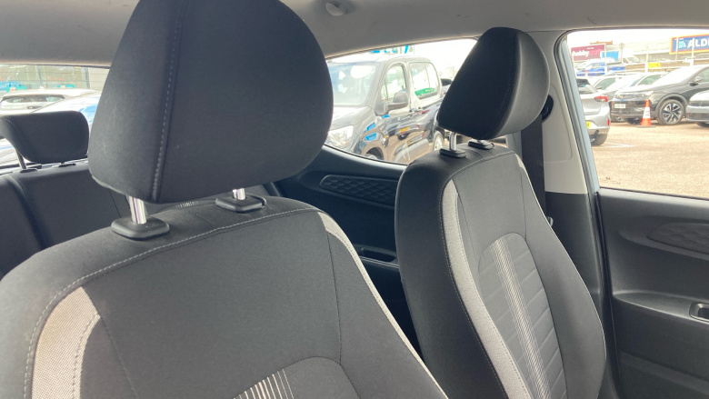 Hyundai i10 1.2 MPi SE Connect 5dr Petrol Hatchback